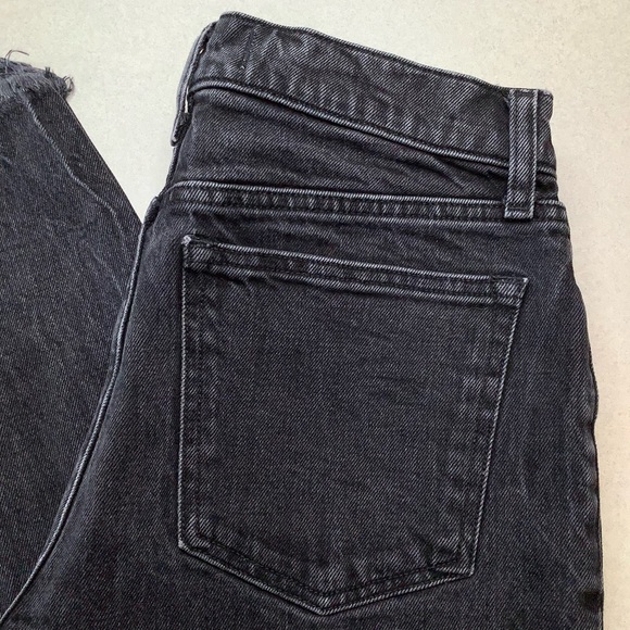 A&F Mom High Rise 28 Regular Destroyed Washed Black - Picture 3 of 7